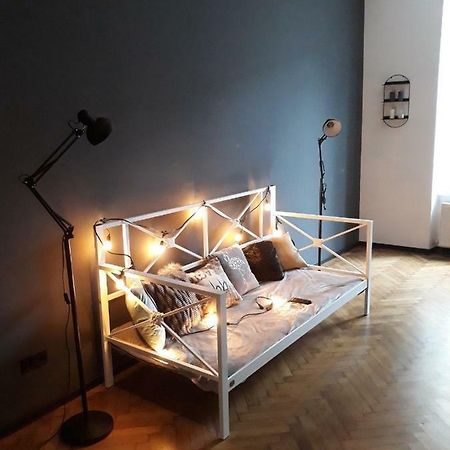 Apartament Modestm#Ilike# Lwów Zewnętrze zdjęcie